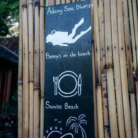 Adang Sea Divers & Eco Lodge Koh Lipe Exterior photo