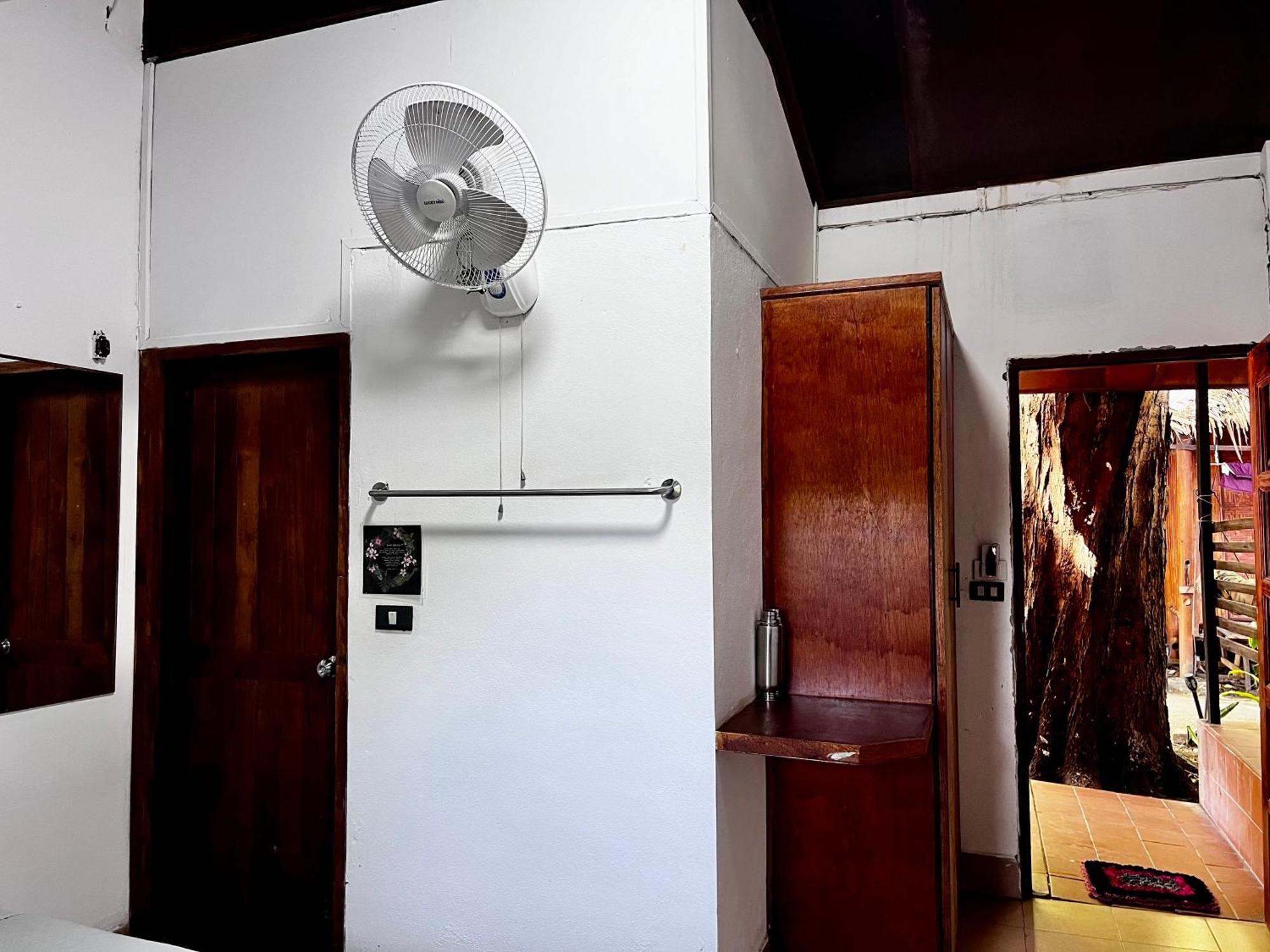 Lodge Adang Sea Divers & Eco Koh Lipe